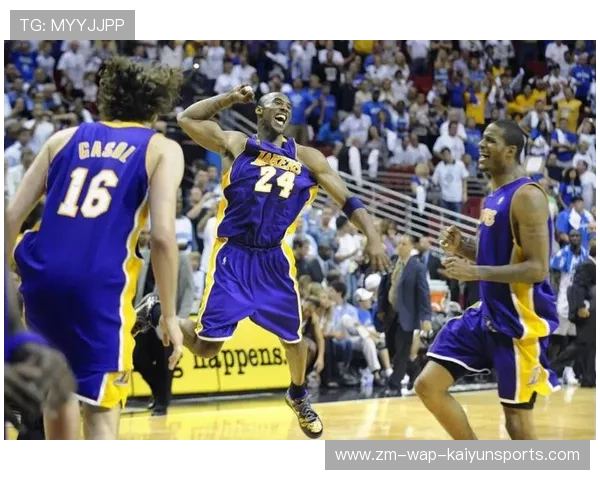 科比职业生涯:从草根到“千面”篮球战士的辉煌旅程,科比职业生涯感人回顾